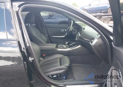 2019 BMW 330I xDrive z USA, uszkodzony, nr VIN WBA5R7C59KFH27326